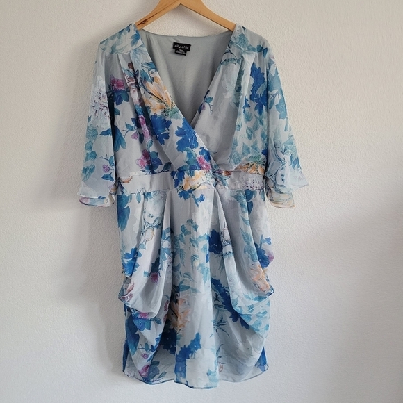 City Chic kiku floral draped chiffon vneck belted dress - Picture 2 of 13